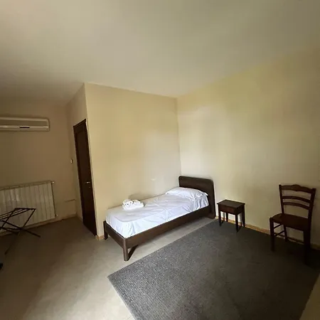 Farm stay Cerrosughero Canino